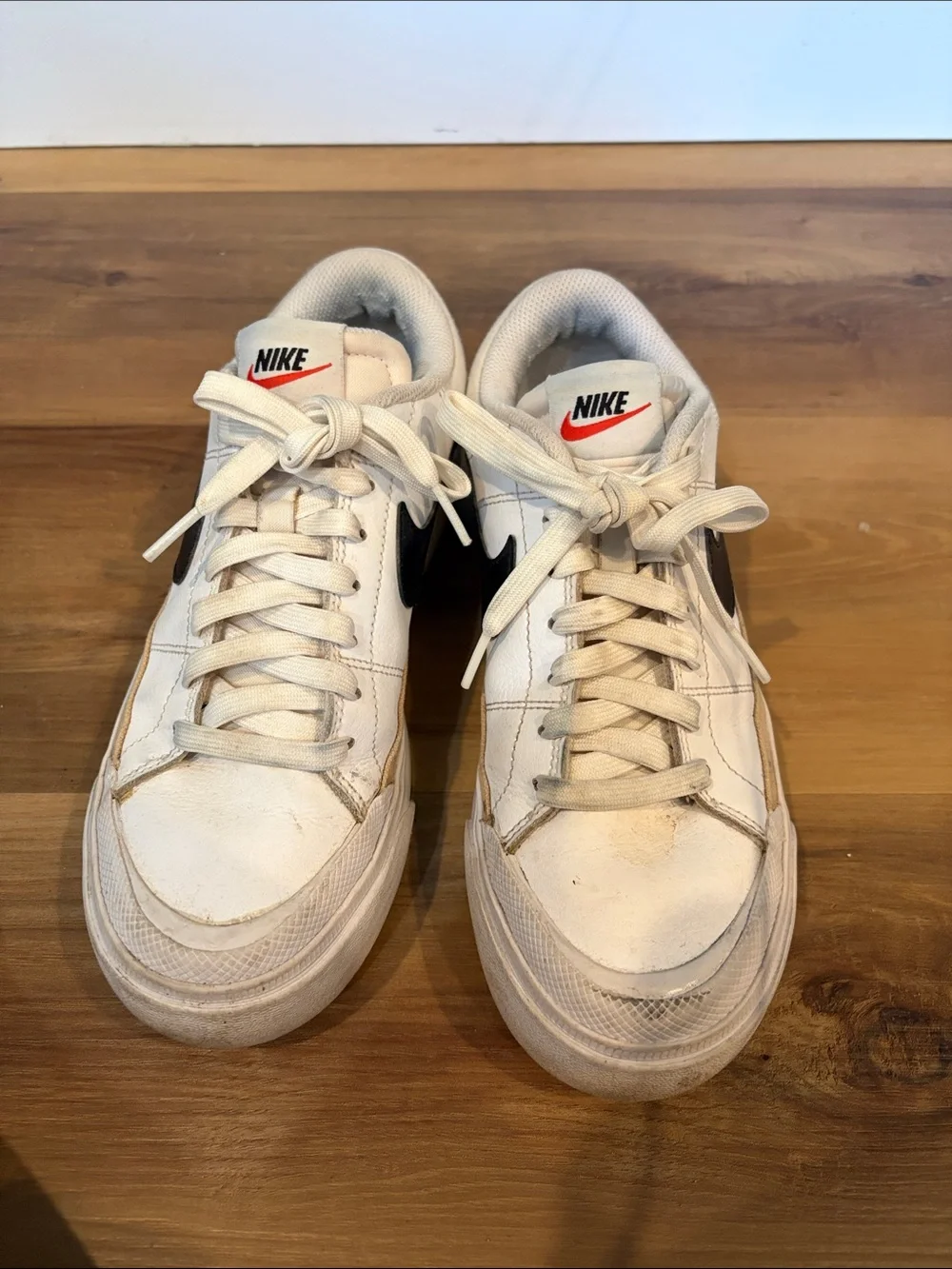Nike low top